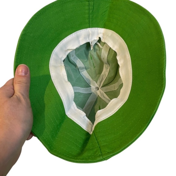 3 Tops 1 Hat Green Bundle 🤍 - Picture 9 of 9